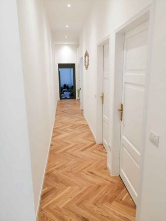 Trimar Parket - Jsme rodinná firma z Nivnice a specializujeme se na kvalitní dřevěné podlahy, jejich dodávku, odbornou realizaci i renovace