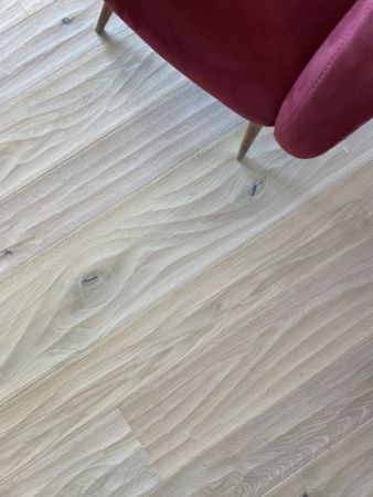 Trimar Parket - Jsme rodinná firma z Nivnice a specializujeme se na kvalitní dřevěné podlahy, jejich dodávku, odbornou realizaci i renovace