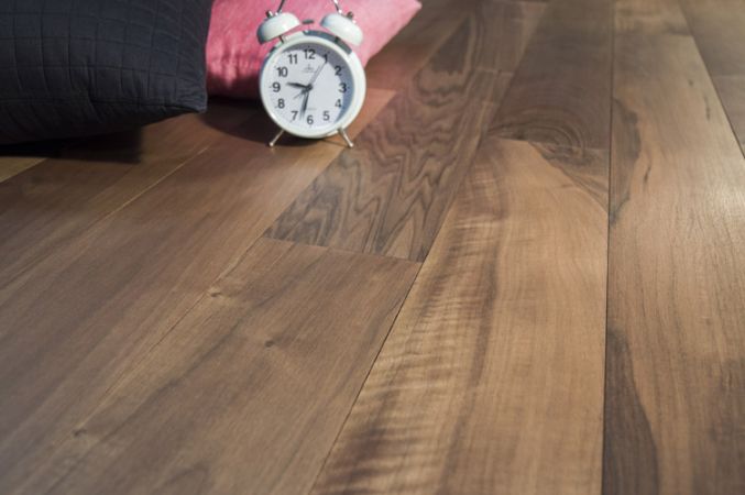 Trimar Parket - Jsme rodinná firma z Nivnice a specializujeme se na kvalitní dřevěné podlahy, jejich dodávku, odbornou realizaci i renovace