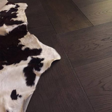 Trimar Parket - Jsme rodinná firma z Nivnice a specializujeme se na kvalitní dřevěné podlahy, jejich dodávku, odbornou realizaci i renovace