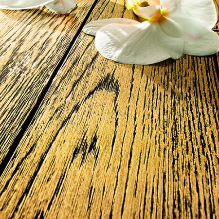 Trimar Parket - Jsme rodinná firma z Nivnice a specializujeme se na kvalitní dřevěné podlahy, jejich dodávku, odbornou realizaci i renovace